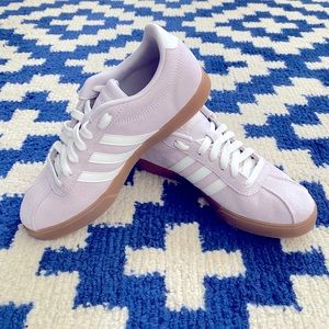Adidas Courtset B44625 - Women’s 6.5